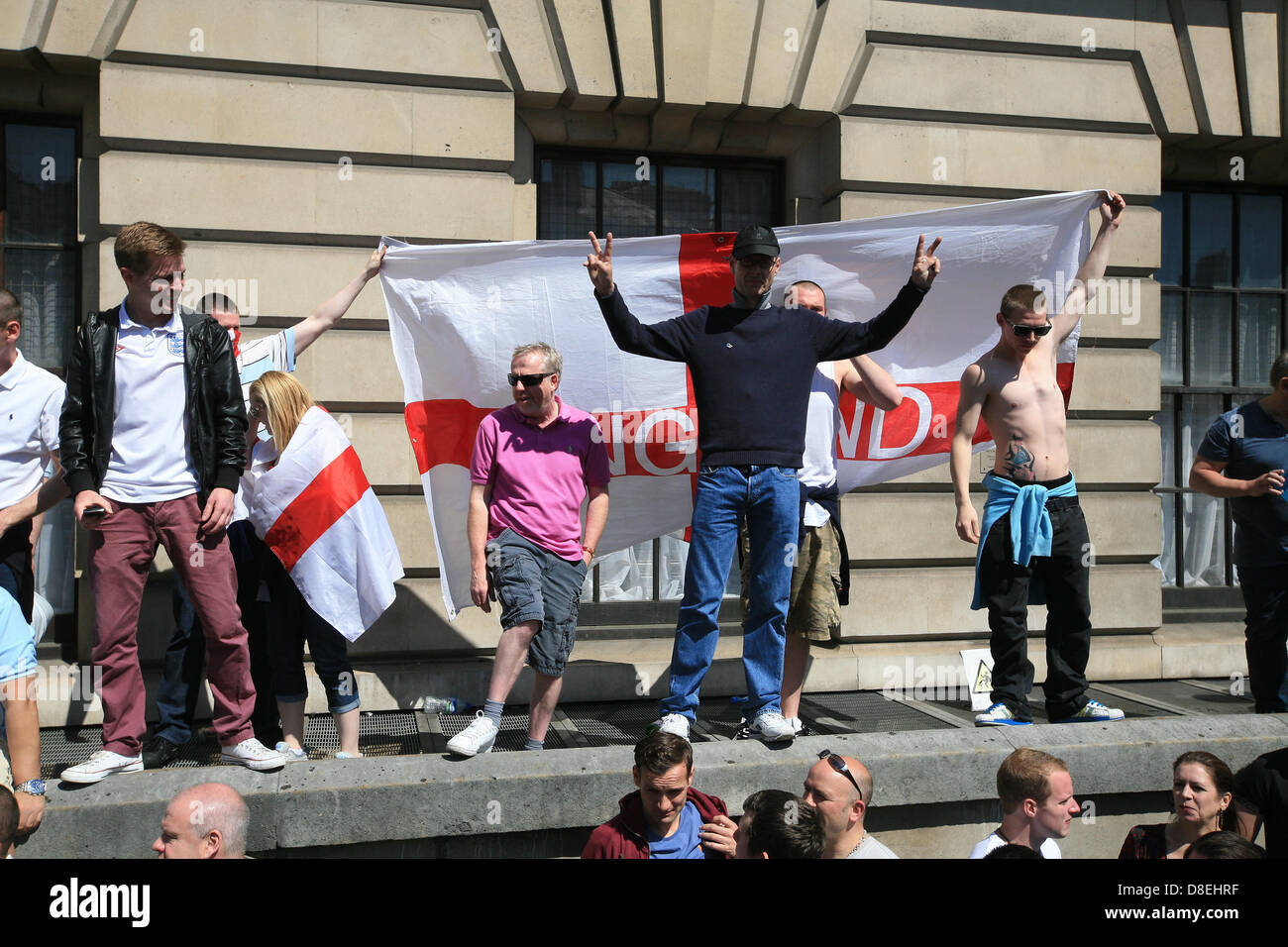 London, UK. 27th May 2013.  The Right-Wing Pressure Group, The English Defence League, Protest Outside Downing Street in Response to the Woolwich Murder of Lee Rigby  Credit:  Mario Mitsis / Alamy Live News Stock Photo