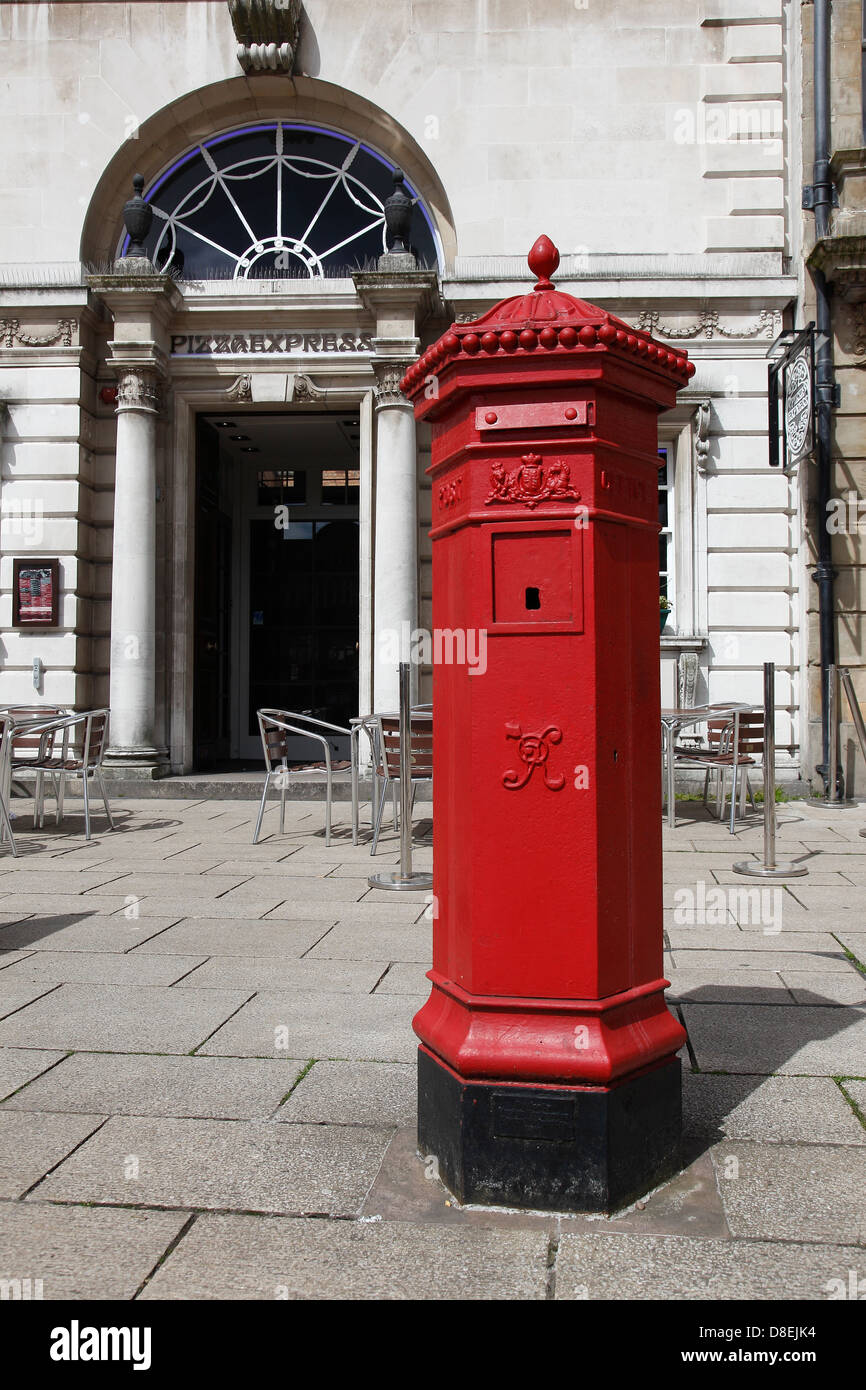 Victorian post box Market Square Stafford Staffordshire England Stock