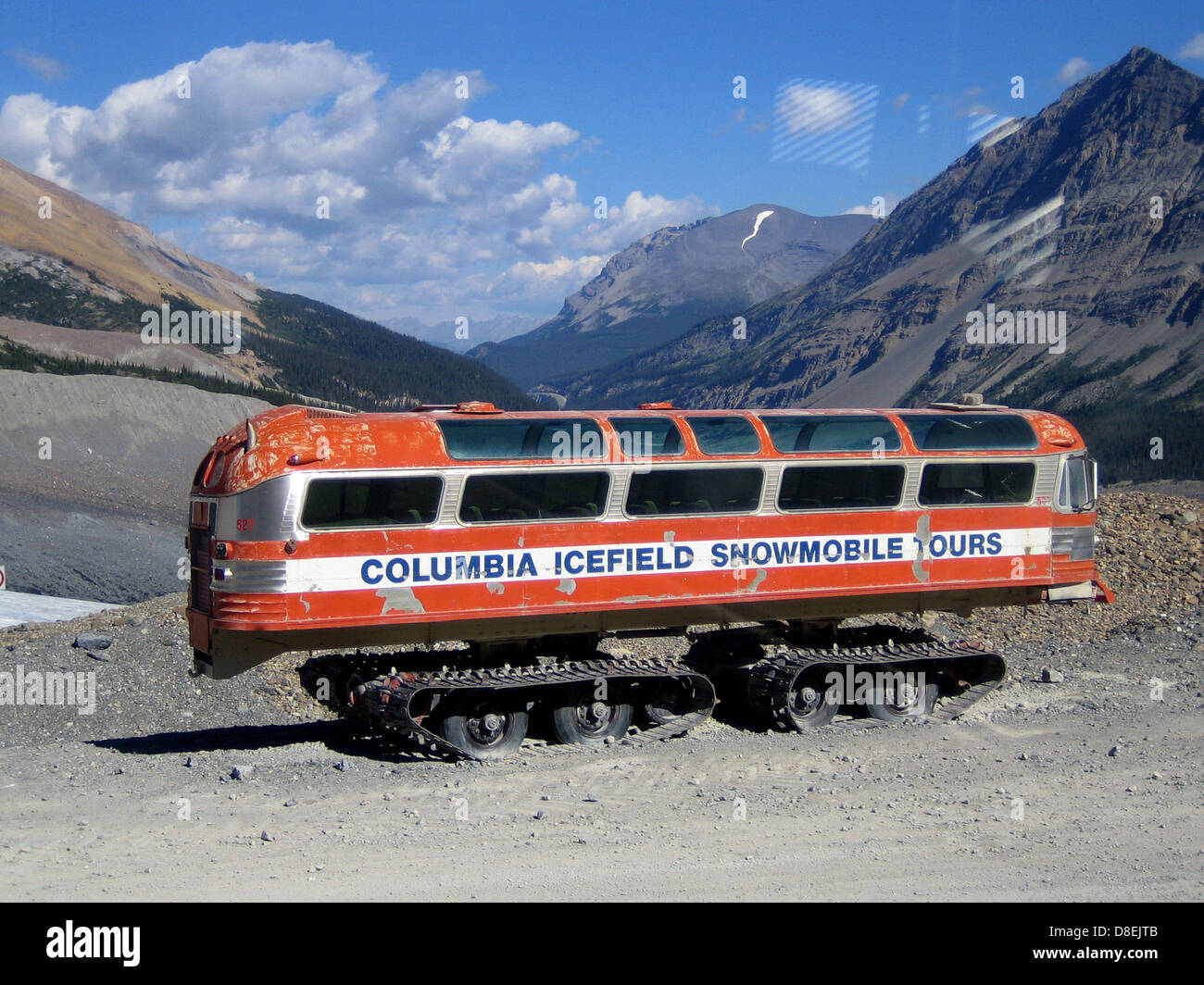 columbia icefield, snowmobile, bus, transportation, tourist attraction