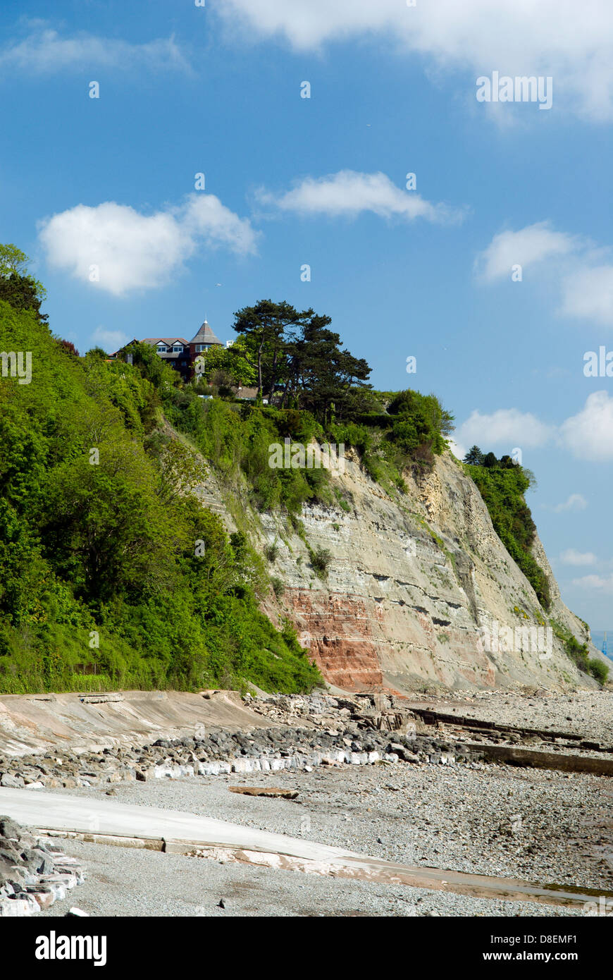 Penarth cliffs hi-res stock photography and images - Alamy