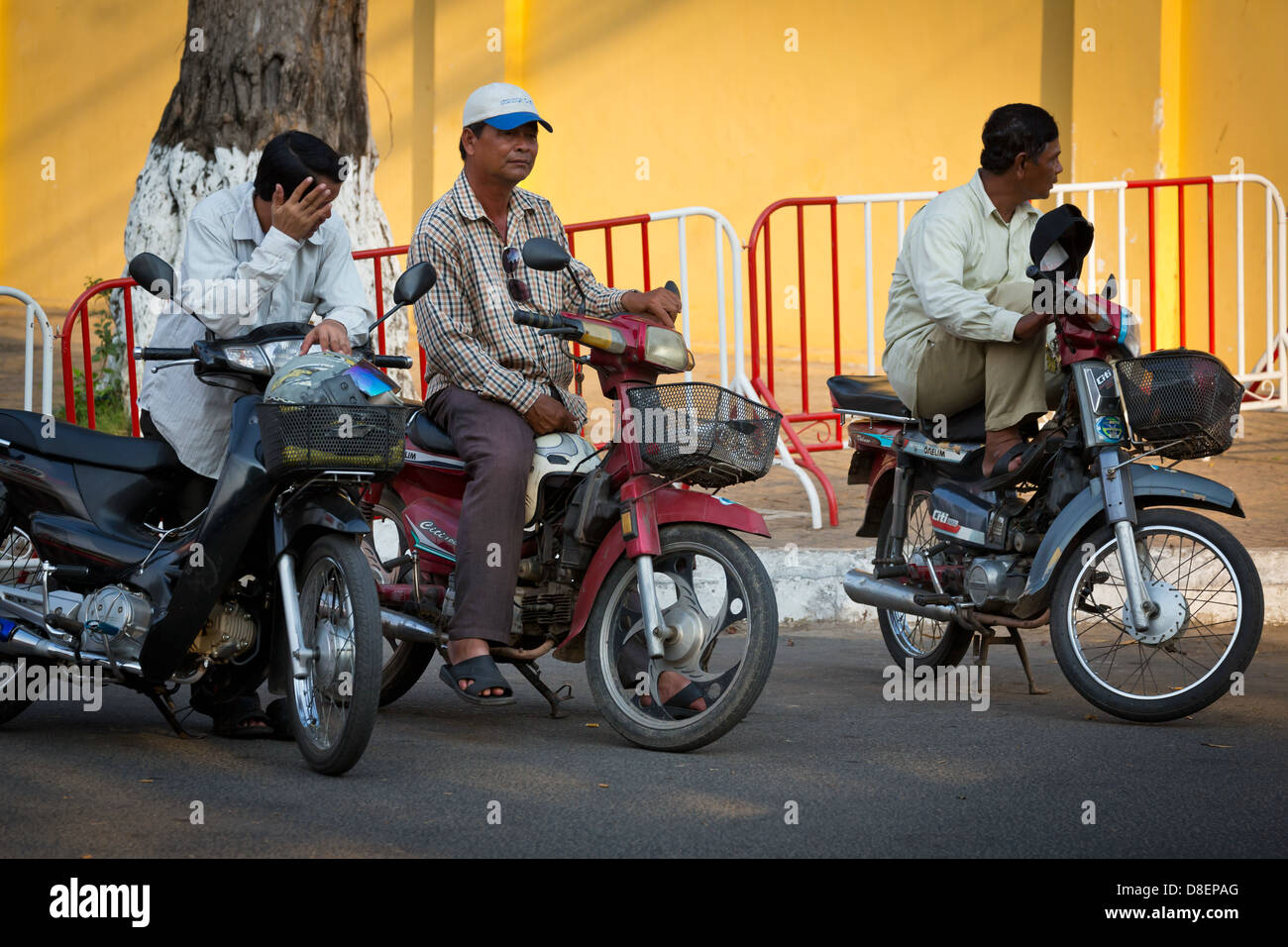 Scooter Traffic in Phnom Penh, Cambodia Stock Photo Alamy