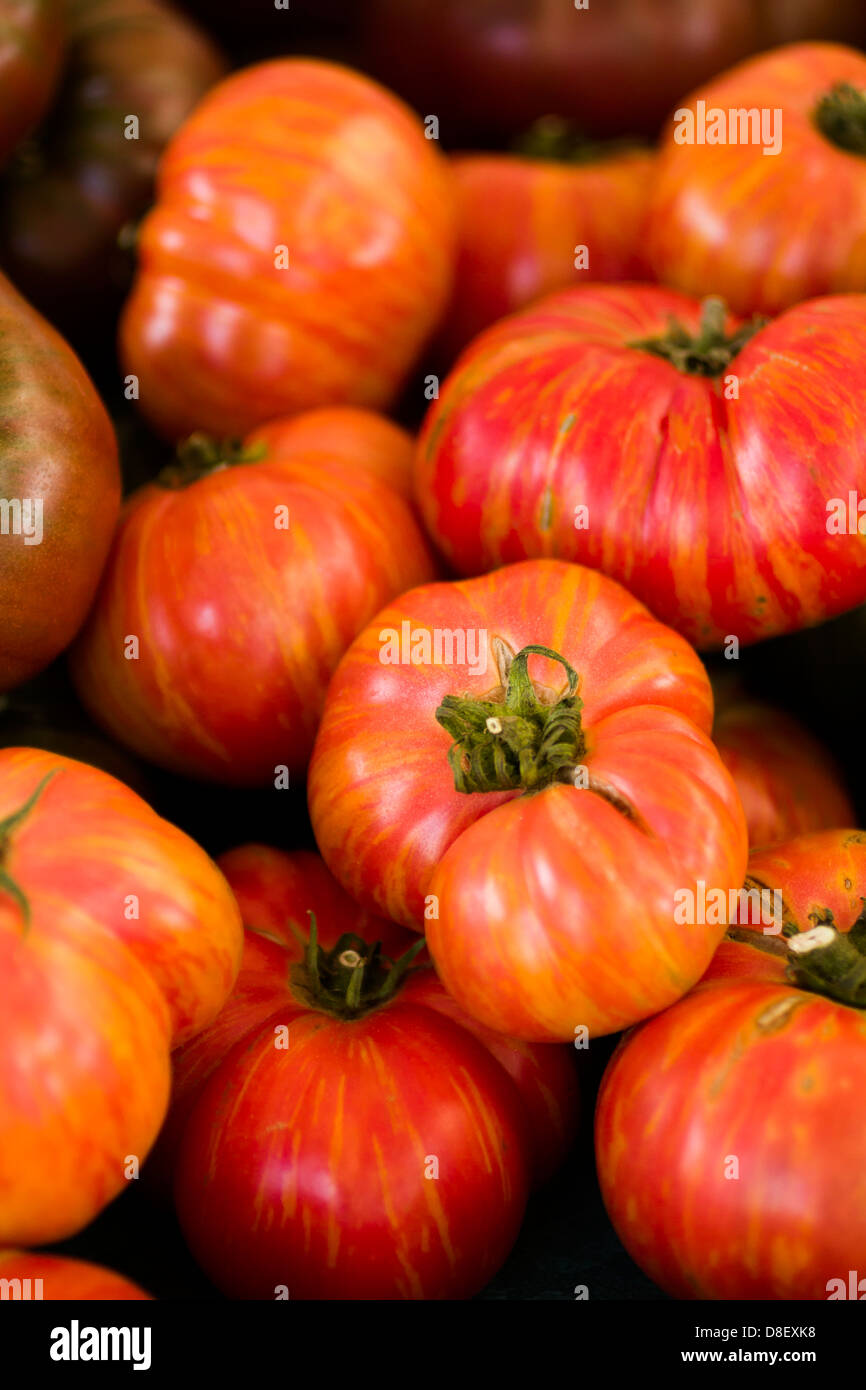 Fresh produce on sale at the local farmers market Stock Photo - Alamy