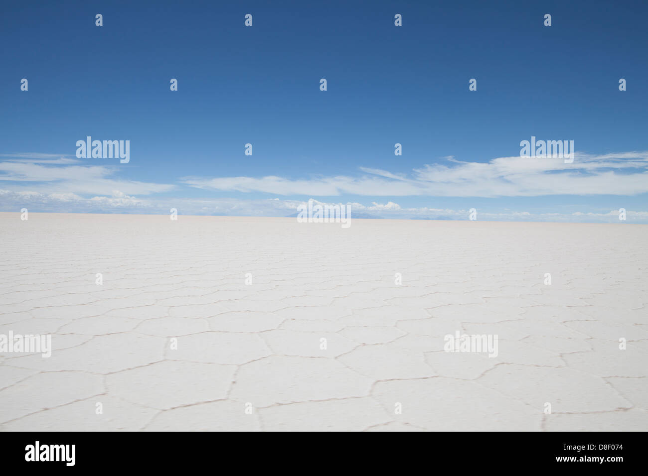 The vast expansive space of the salt flats of Uyuni in the Bolivian Altiplano Stock Photo