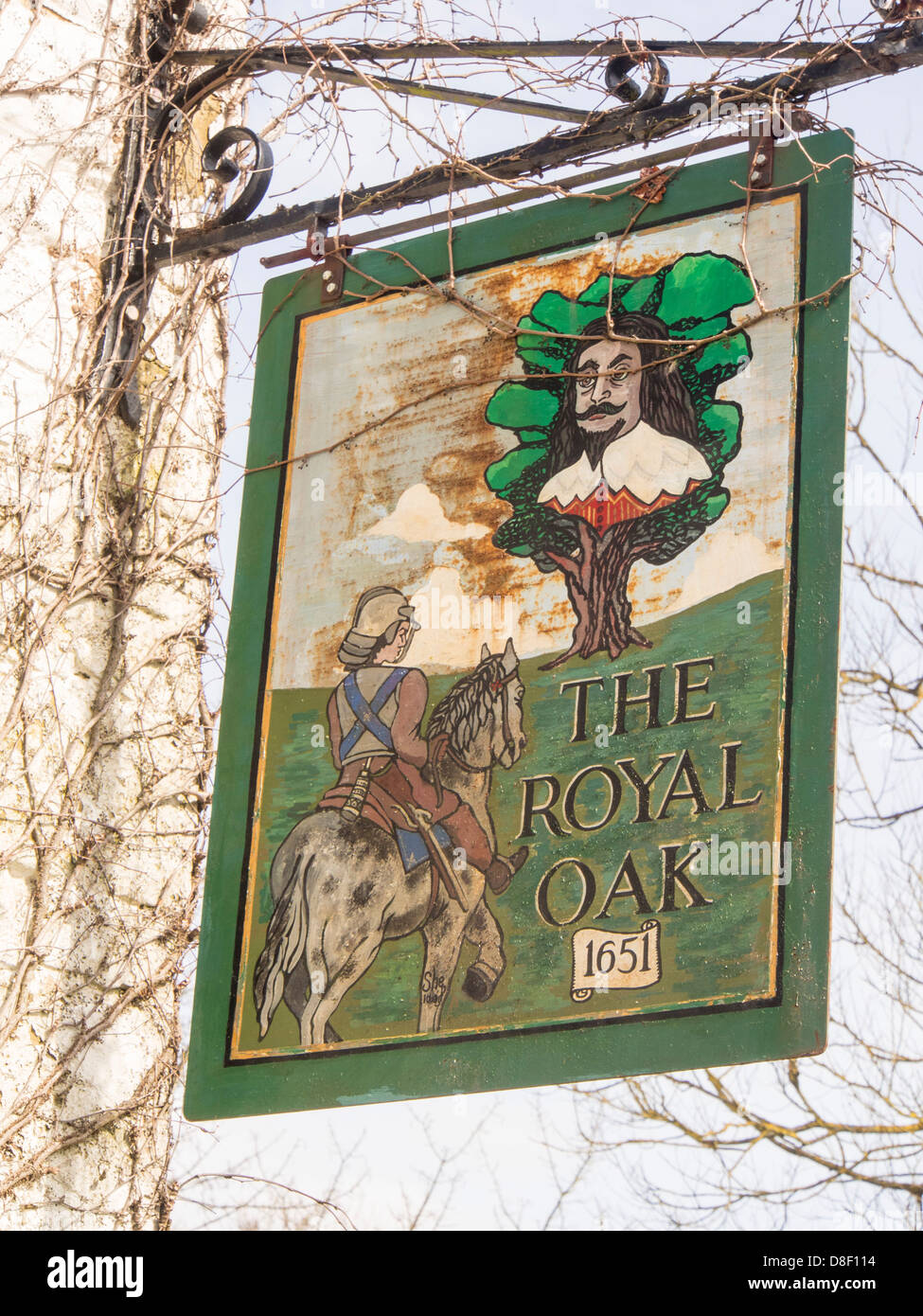 The Royal Oak in Cardington, reputedly the oldest pub in Shropshire, UK. Stock Photo