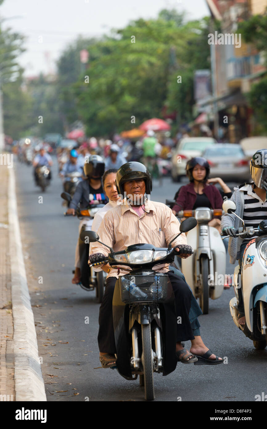 Scooter Traffic in Phnom Penh, Cambodia Stock Photo Alamy