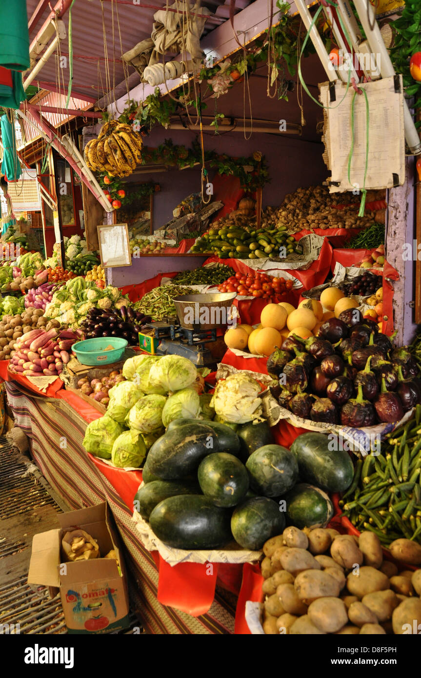 India, Jammu and Kashmir, Ladakh, Leh vegetable market Stock Photo Alamy