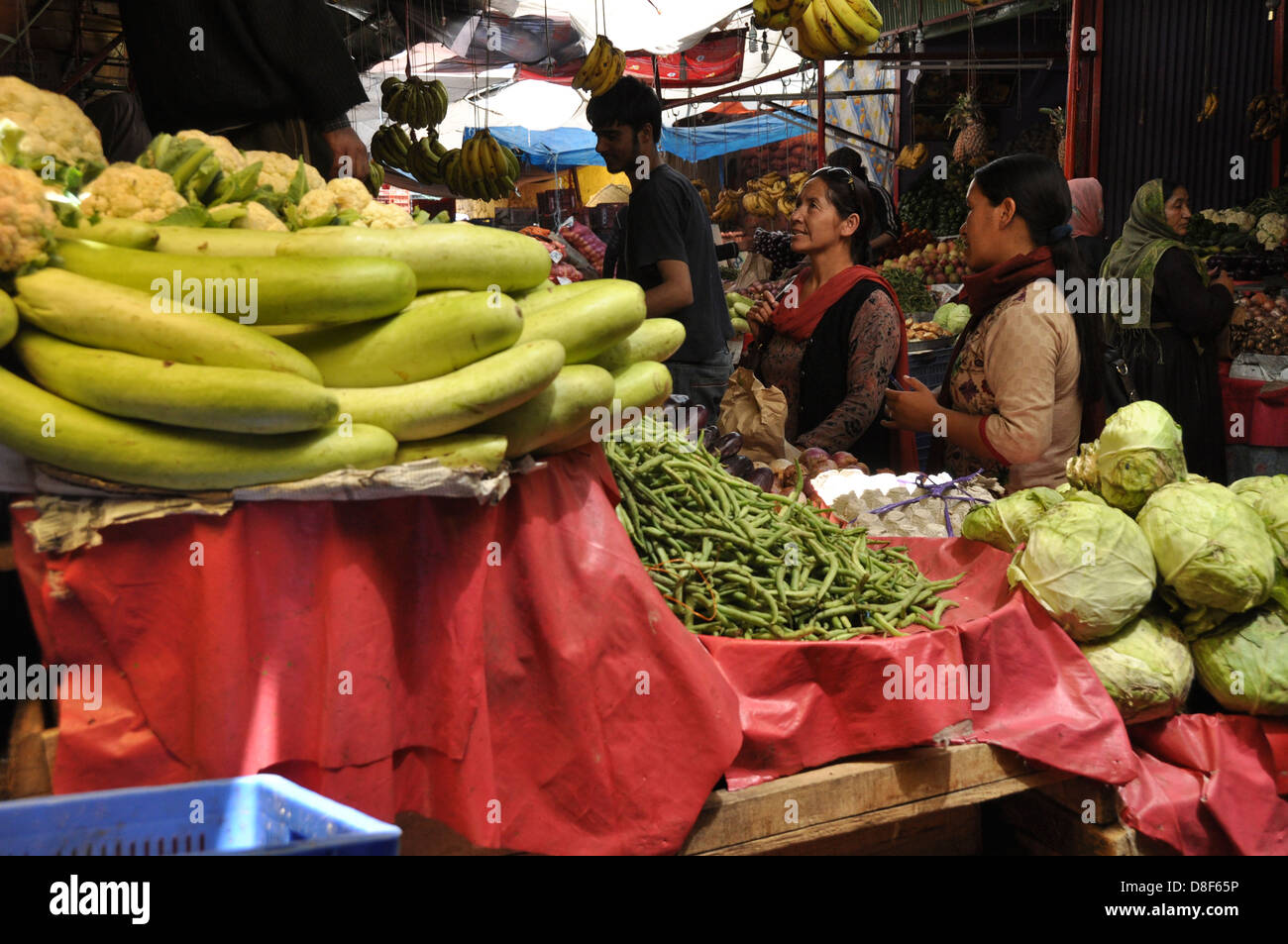 India, Jammu and Kashmir, Ladakh, Leh vegetable market Stock Photo Alamy