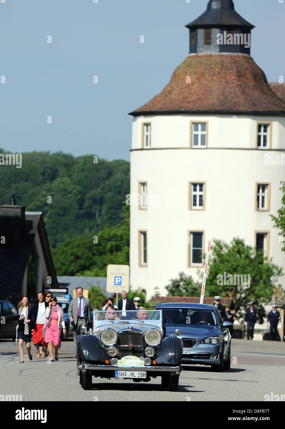 Langenburg, Germany, 28 May 2013. British heir to the throne, Prince Charles (R) and Prince Philipp of Hohenlohe-Langenburg drive in an Alvis oldtimer car in Langenburg, Germany, 28 May 2013. Prince Charles had attended a conference on regional food production the day before. Photo: DANIEL BOCKWOLDT/DPA/Alamy Live News Stock Photo