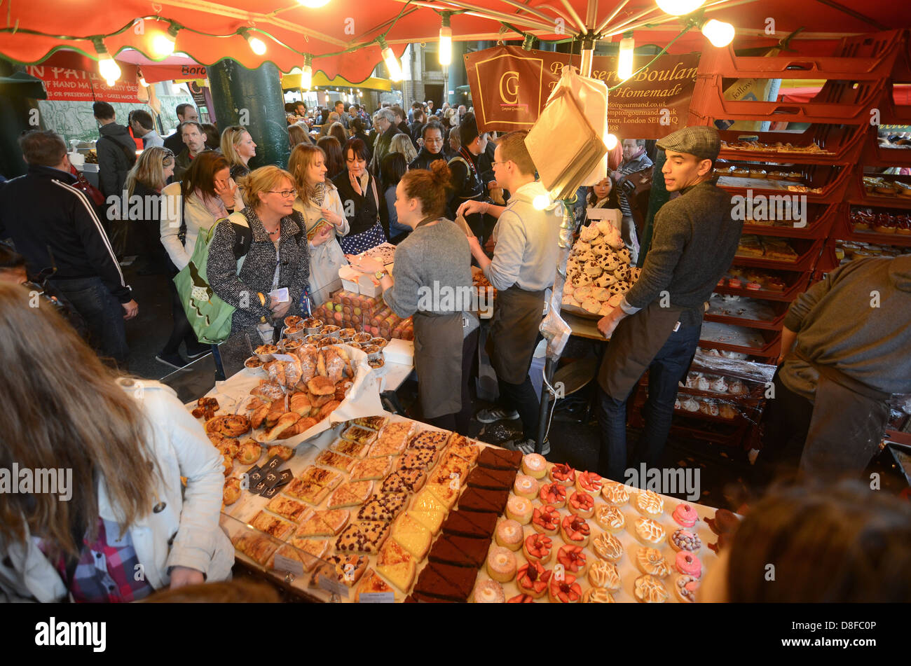 London food market hi-res stock photography and images - Alamy