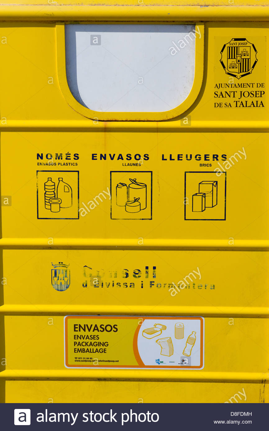 Recycling Centre Spain Stock Photos &amp; Recycling Centre Spain Stock ...