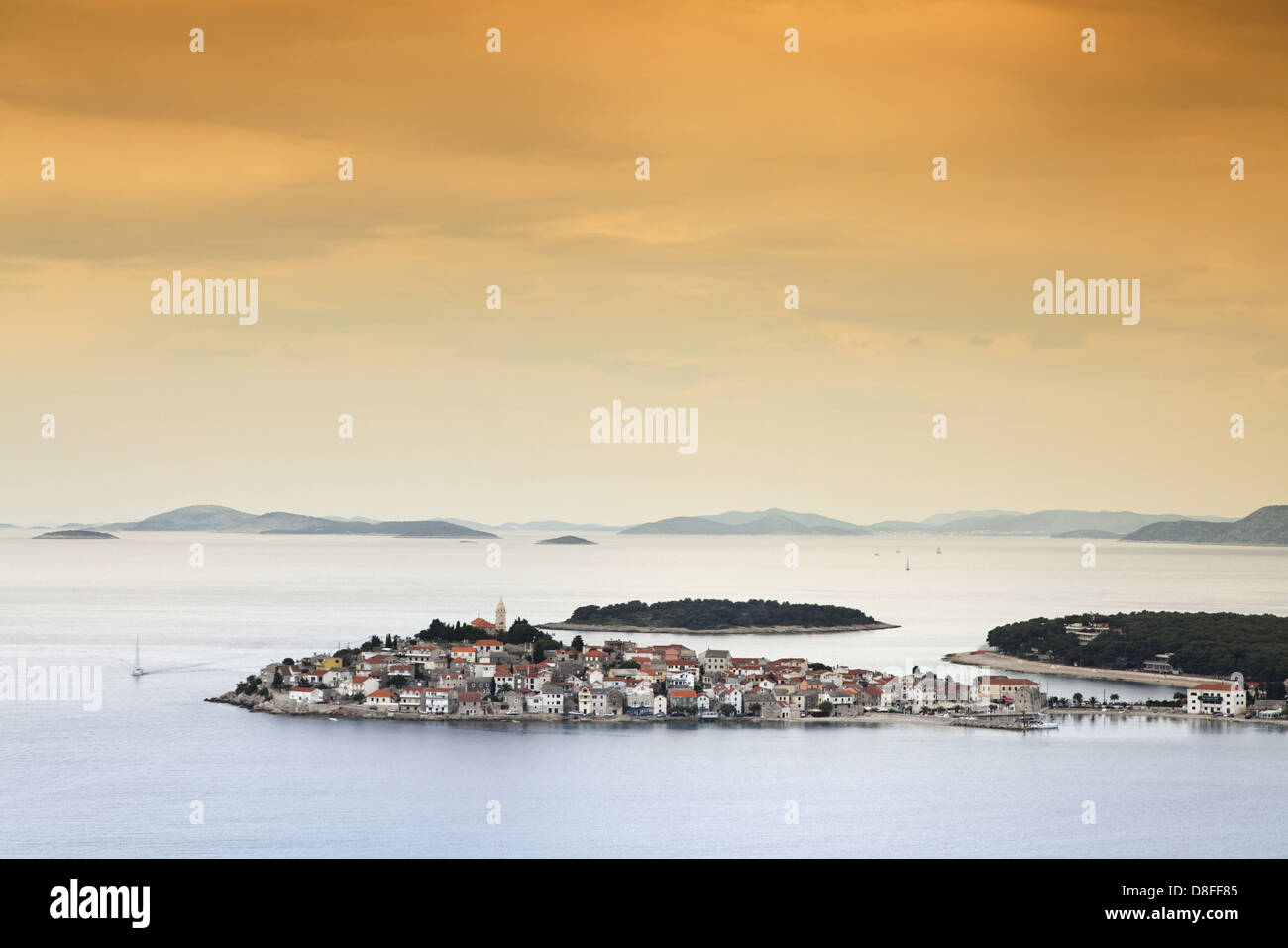 Croatia, Dalmatia, Primosten, city, houses, viewpoint, Kroatien, Dalmatien, Primosten; Stadt, Häuser, Ausichtsspunkt Stock Photo