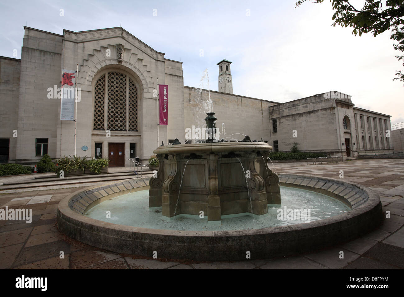 Southampton Guildhall Stock Photo Alamy