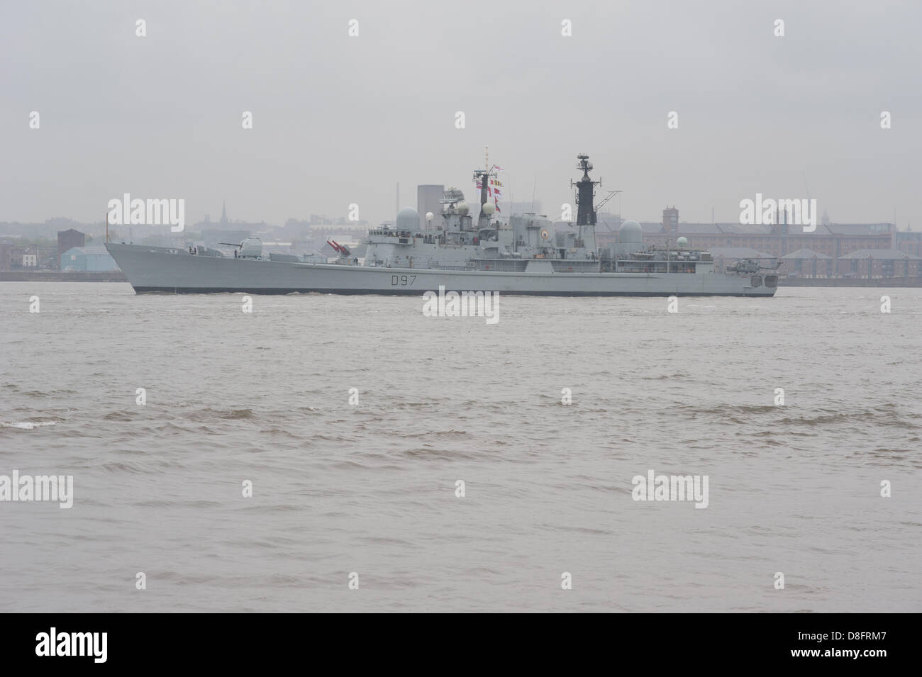 LIVERPOOL, UK, 28th May, 2013. HMS Edinburgh seen leaving Liverpool as part of a Royal Navy fleet visiting the city as part of the 70th Anniversary of the Battle of the Atlantic. Credit:  Peter Carr / Alamy Live News Stock Photo