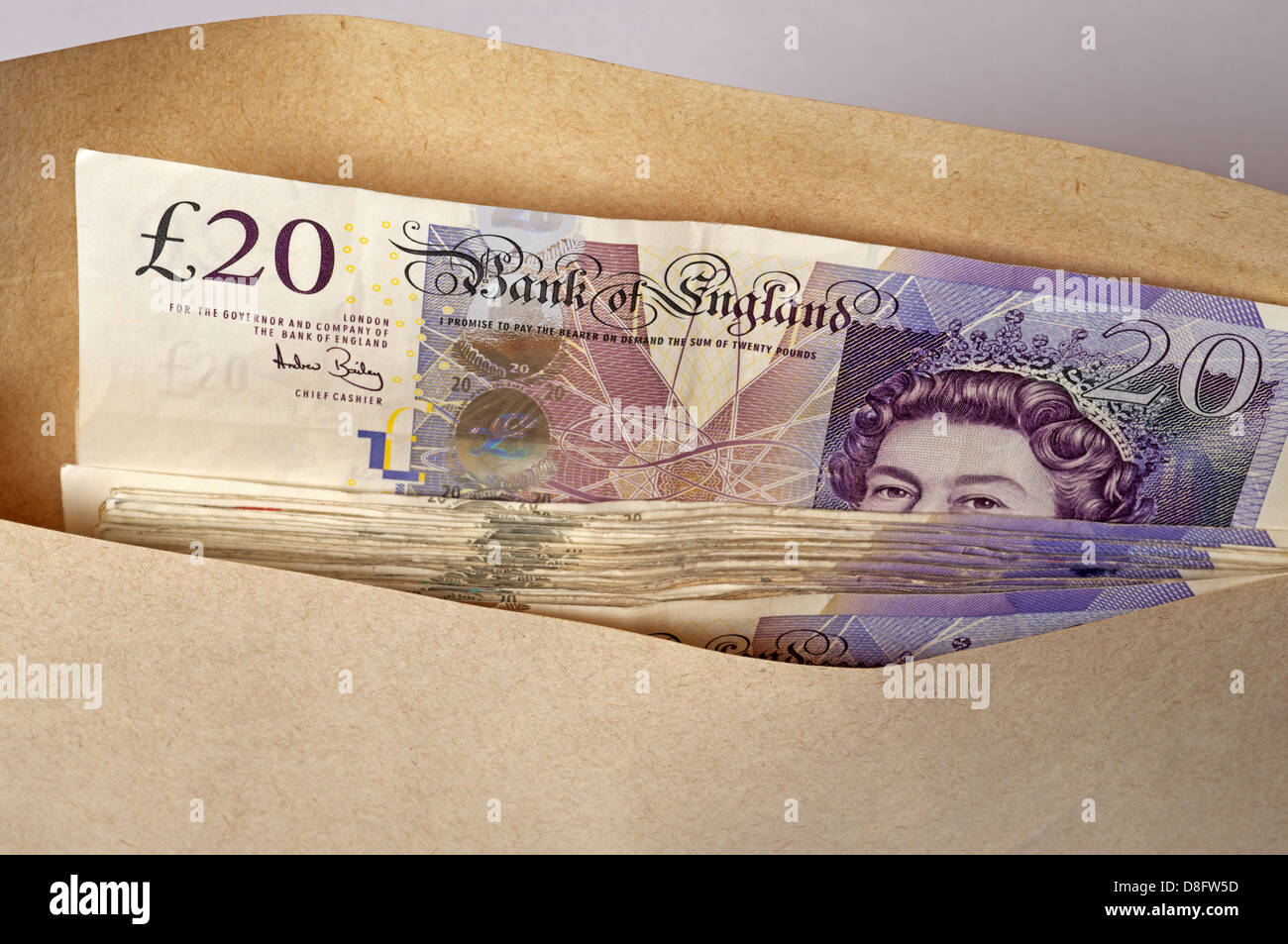Envelope money pounds hires stock photography and images Alamy