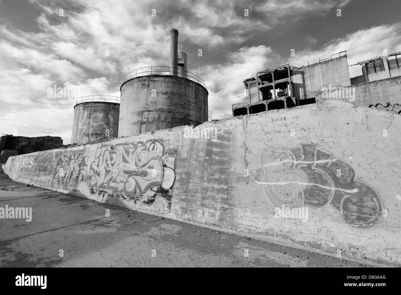 Cement plant Black and White Stock Photos & Images Alamy
