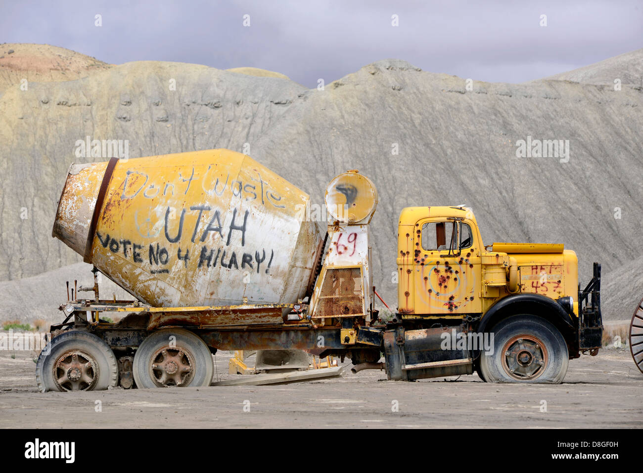 Old cement truck with grafitti, Caineville, Utah Stock Photo Alamy