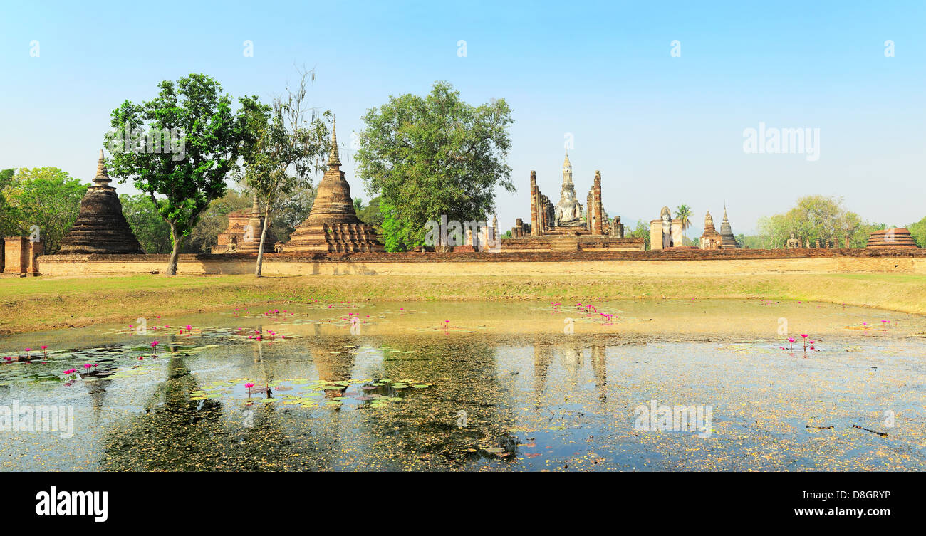 The Sukhothai Historical Park covers the ruins of Sukhothai Stock Photo