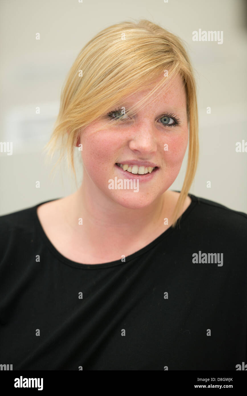 portrait of smiling blond girl Stock Photo - Alamy