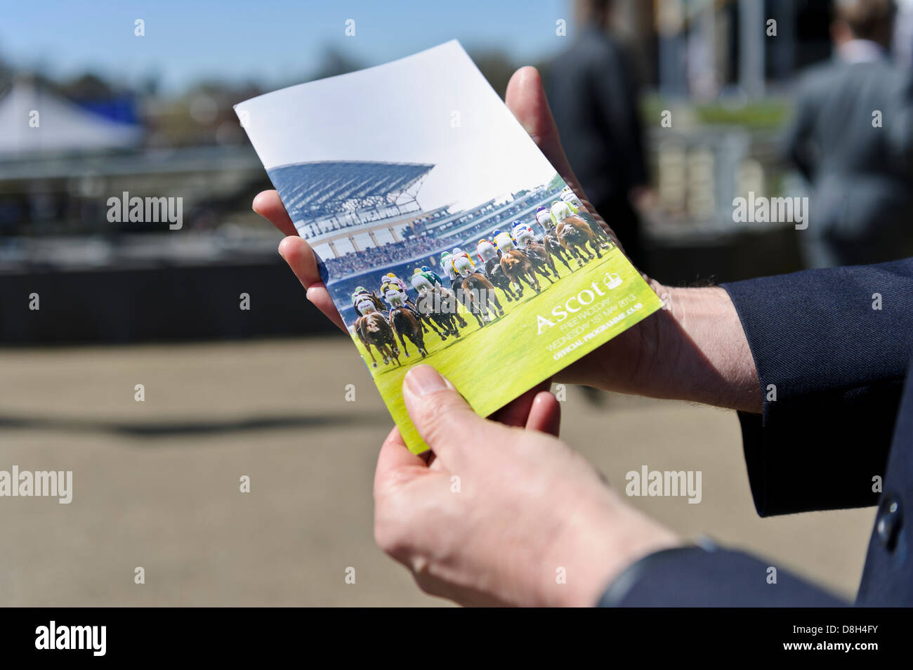 Horse race stadium hi-res stock photography and images - Alamy
