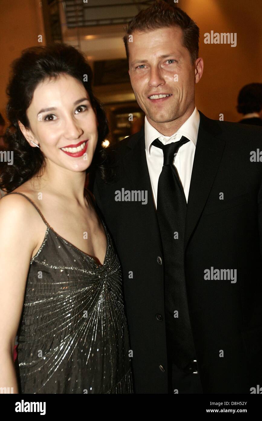 Sibel Kekilli and Til Schweiger at the German Film Ball 2005 in Munich on  the 15th of January in 2005 Stock Photo - Alamy