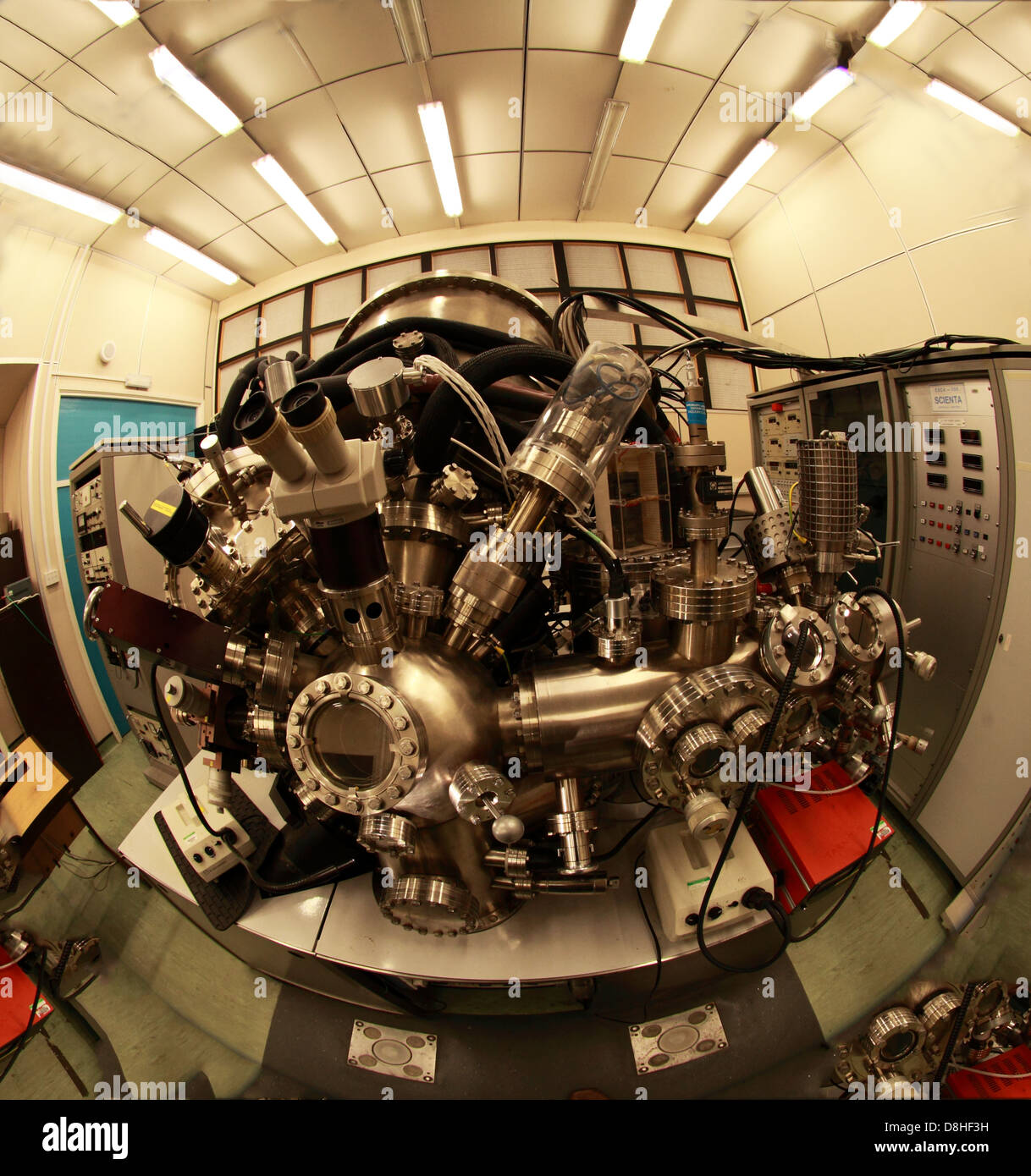 Daresbury Laboratory NCESS Dept machine, Cheshire UK - Wide fisheye view Stock Photo