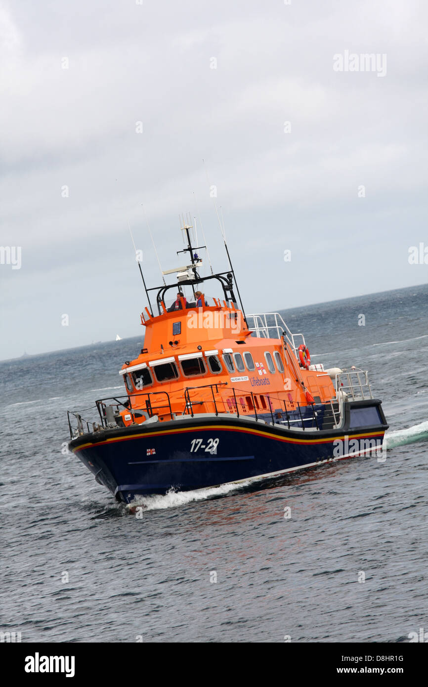 Rnli rescue boat hi-res stock photography and images - Alamy