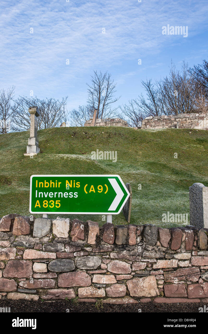 Ullapool road sign to Inverness in English and Gaelic. Stock Photo