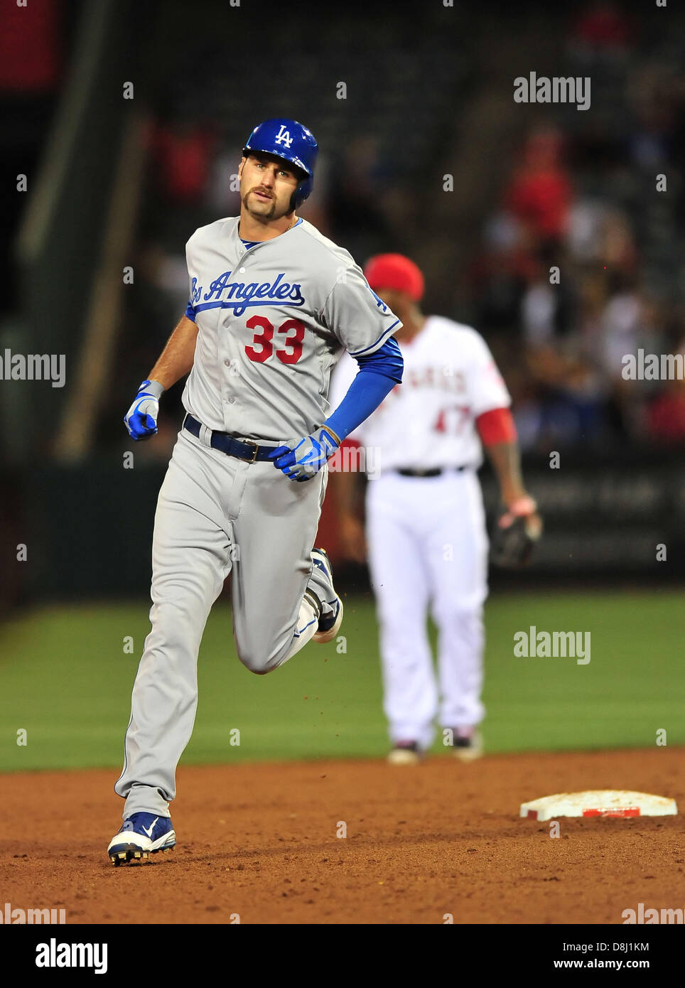 The Sports Report: Dodgers' Perilous Position: Nl West Lead Shrinks After Angels Defeat - qs47wf8