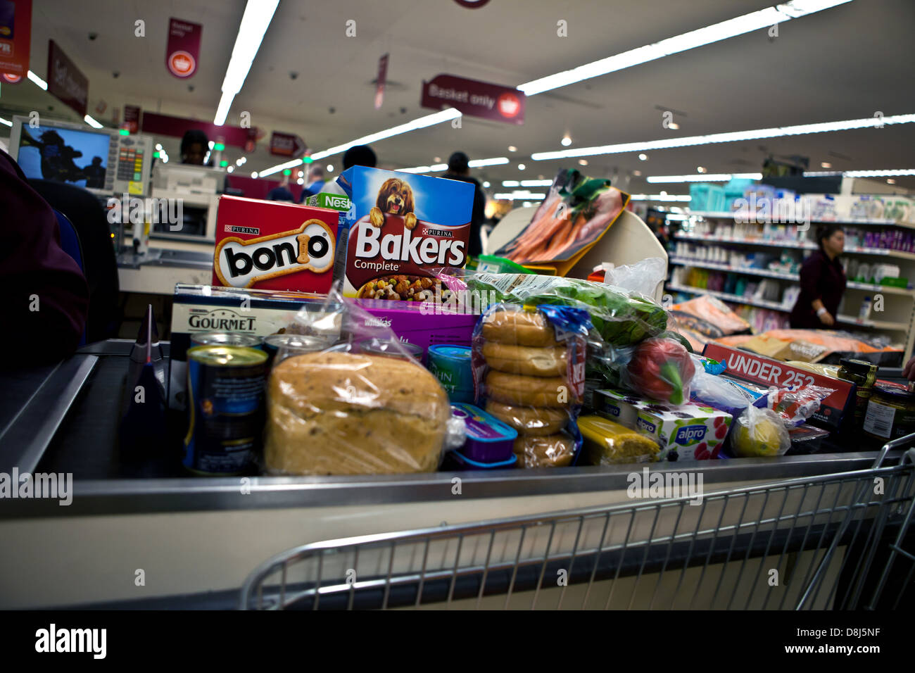 Sainsbury's supermarket checkout Stock Photo Alamy