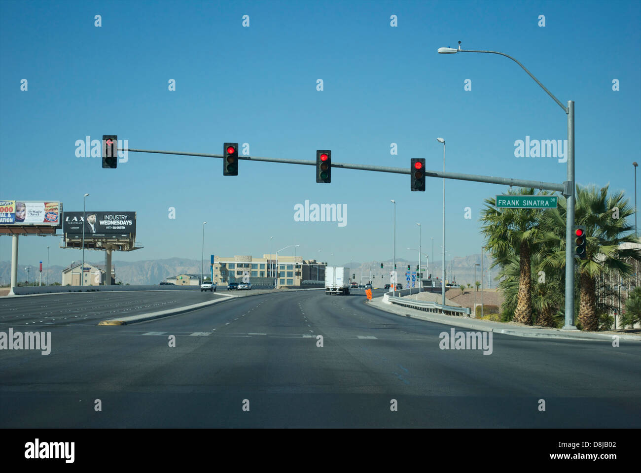 [Red light] [traffic lights] signals at a crossroads, America Stock Photo