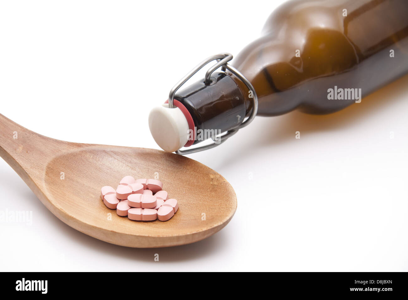Tablets and alcohol Stock Photo Alamy