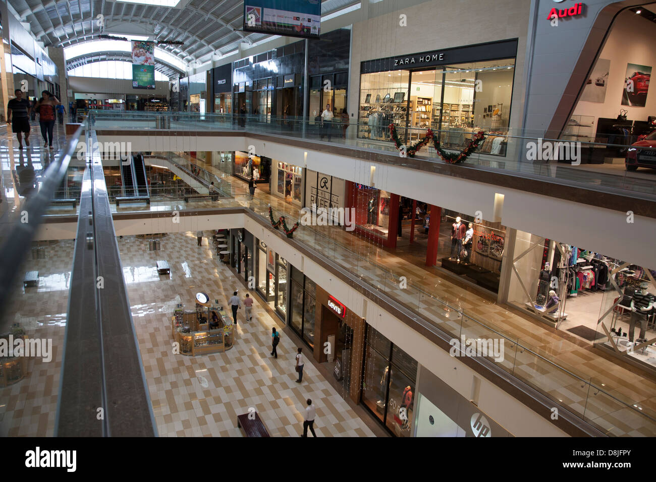 Shopping mall san jose costa hi-res stock photography and images