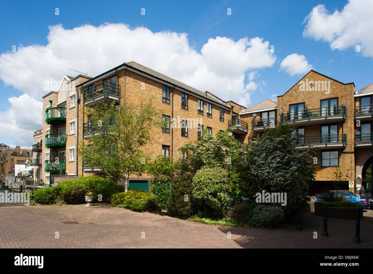 housing development Duke Shore Wharf Narrow Street E14 Stock Photo Alamy