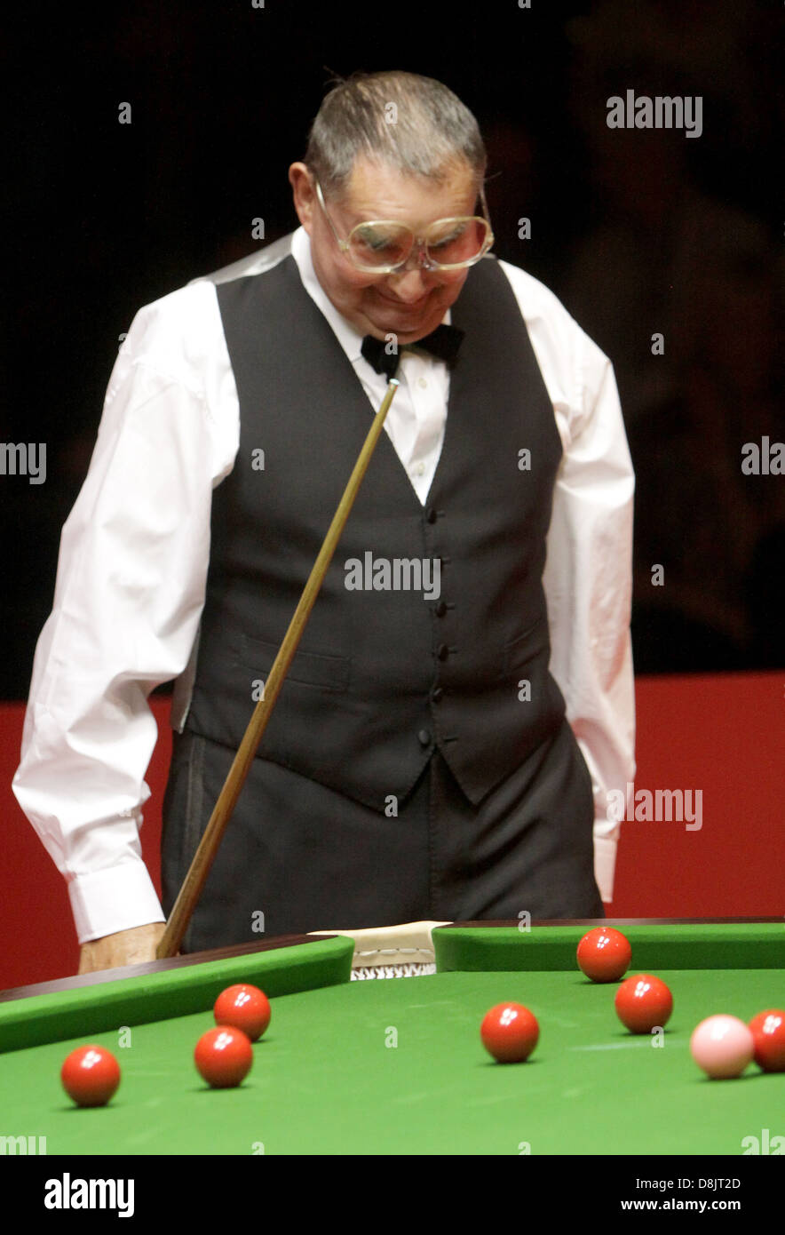 Ray Reardon Snooker High Resolution Stock Photography and Images Alamy