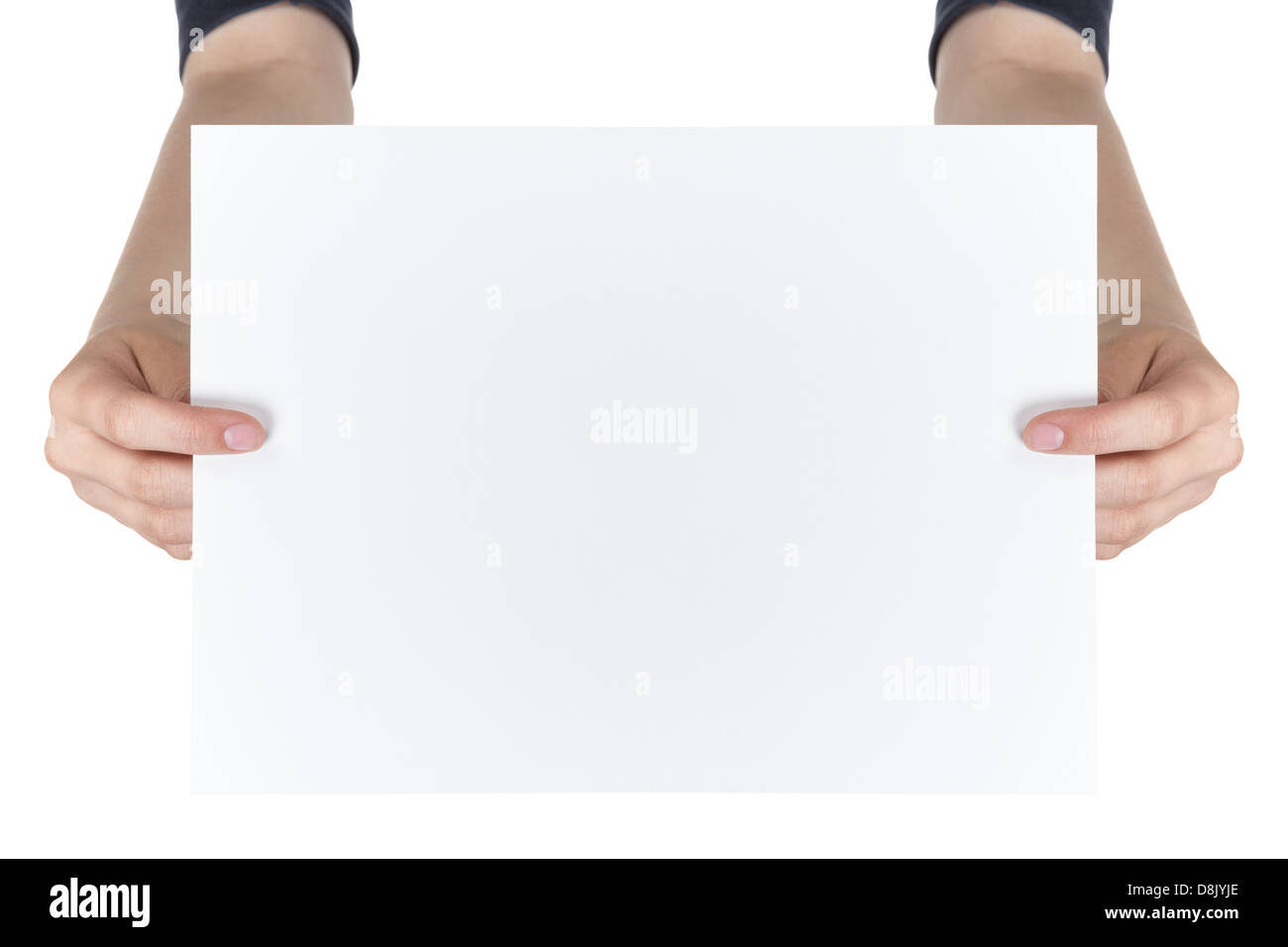 Рука держит листок. Где чистый лист. Чистый лист на столе. Жизнь с чистого листа. Пустой лист на столе.