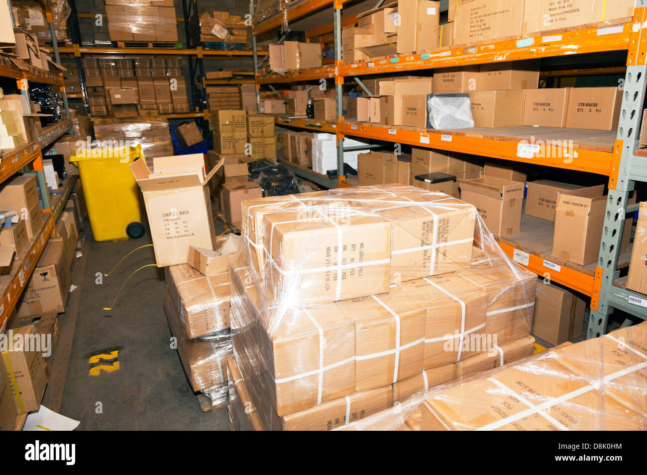 Racking system hi-res stock photography and images - Alamy