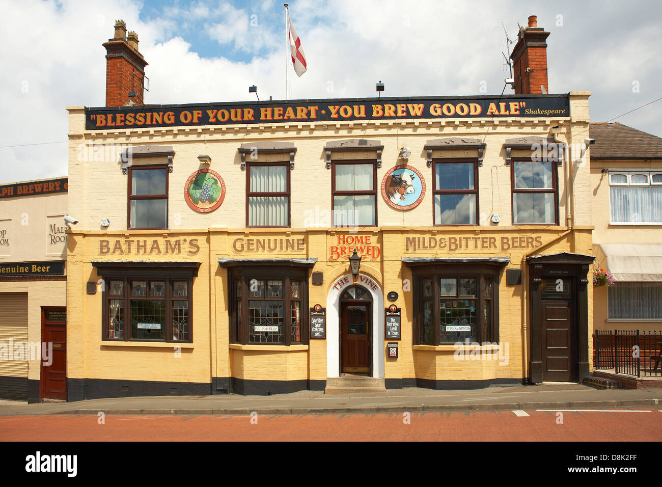 Bathams Brewery - The Vine, Brierley Hill, West Midlands Stock Photo