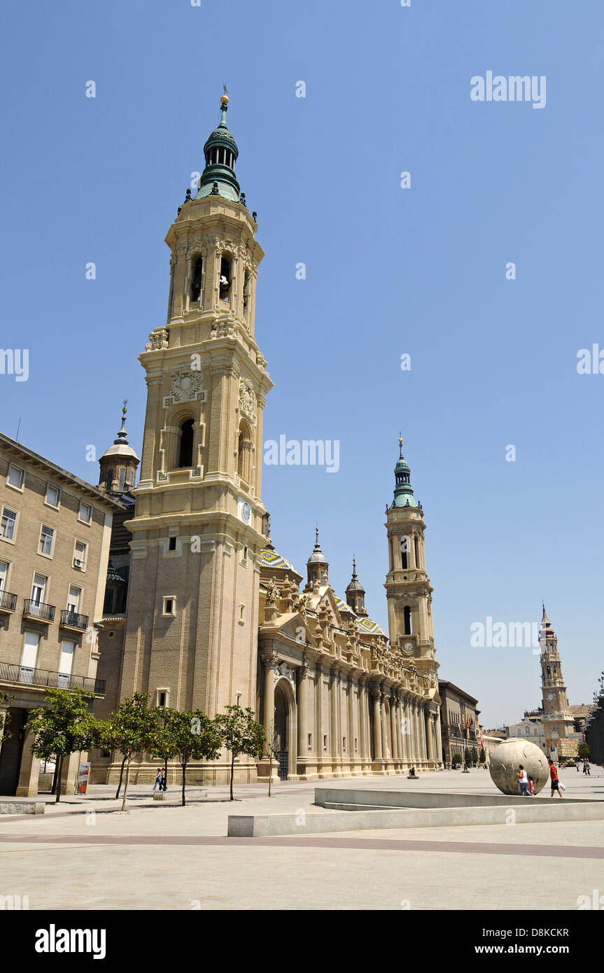 Basilika de Nuestra Senora del Pilar Stock Photo