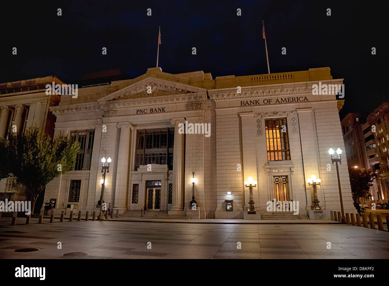 Pnc banking hi-res stock photography and images - Alamy