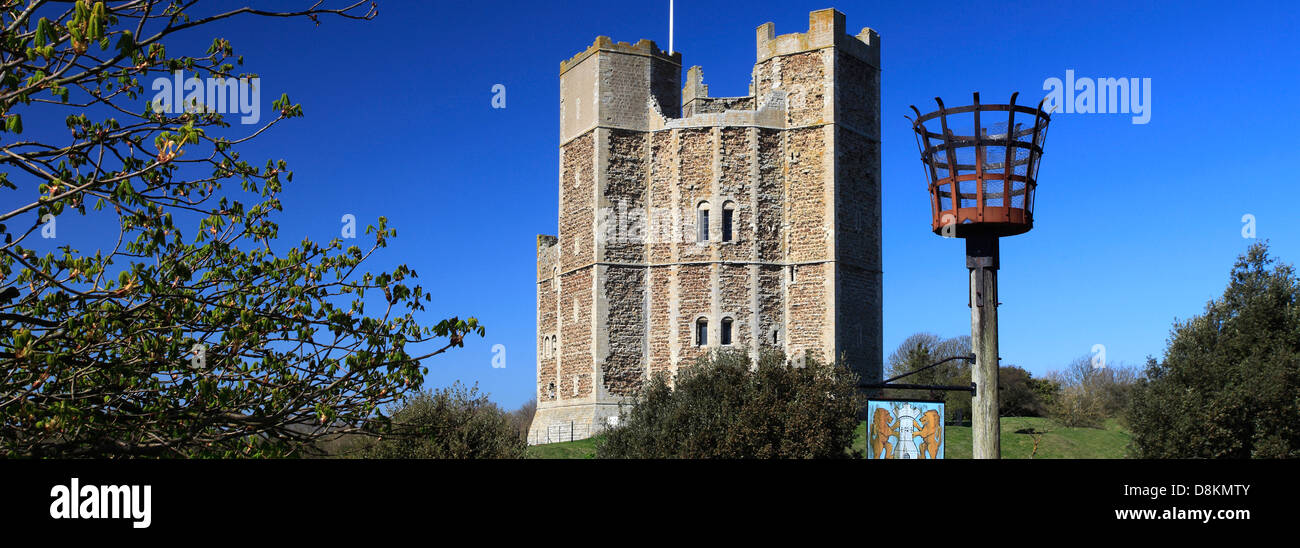 Summer view of the Norman Keep castle at Orford village, Suffolk County, East Anglia, England. Stock Photo