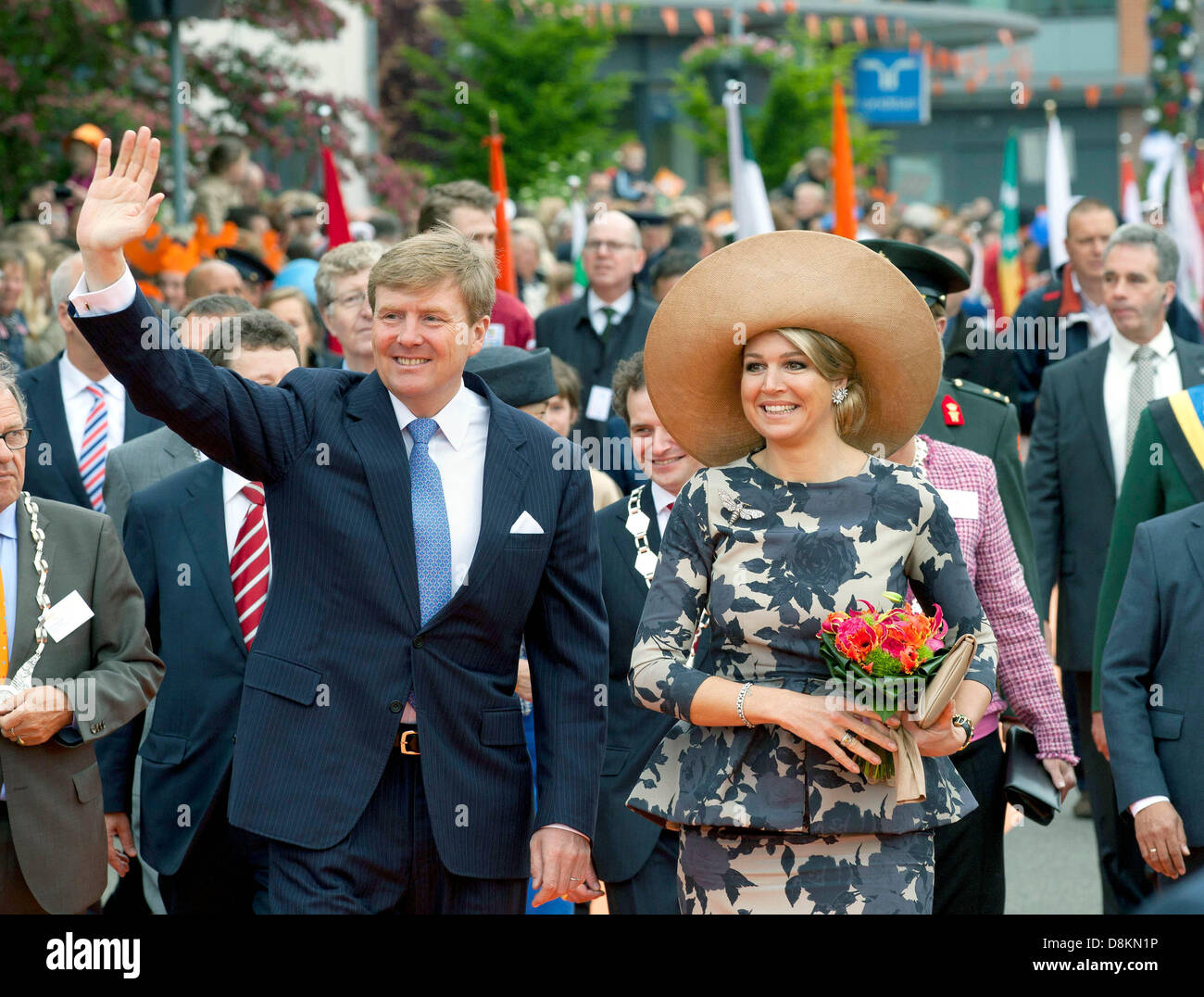 Queen Maxima and King Willem-Alexander of The Netherlands visit the ...