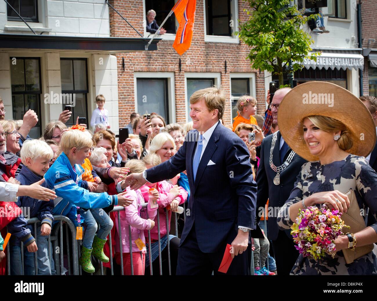 King Willem-Alexander and Queen Maxima of The Netherlands visit the ...