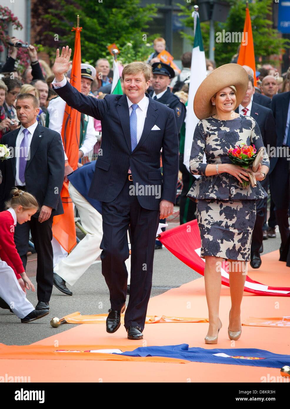 King Willem-Alexander and Queen Maxima of The Netherlands visit the ...