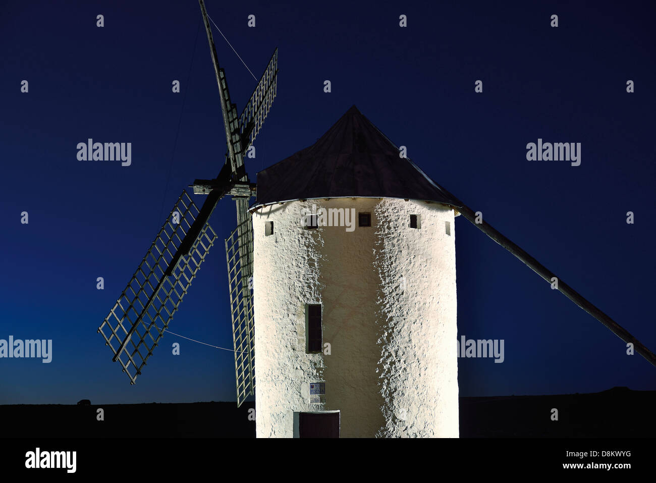 Spain, Castilla-La Mancha: Nocturnal view of windmill in Campo de Criptana Stock Photo