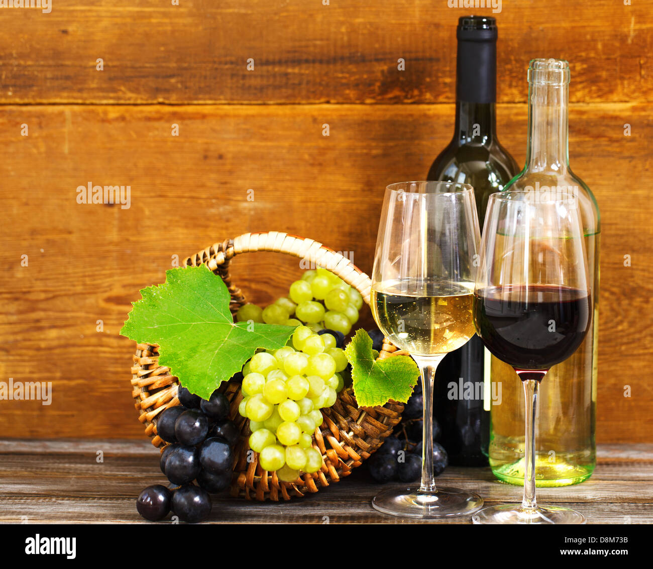 Still life with red and white wine Stock Photo - Alamy