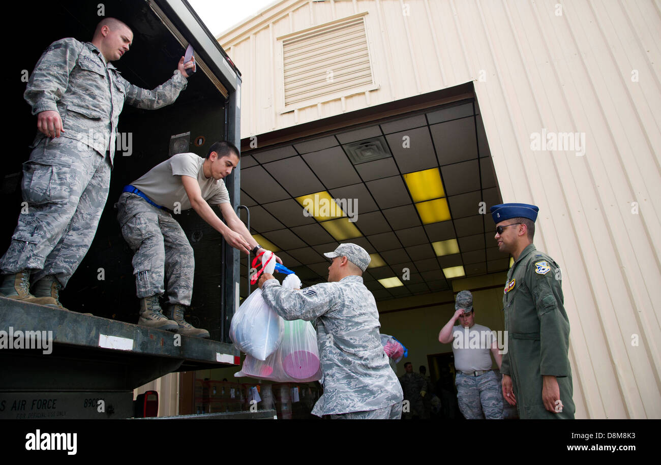 Oklahoma tornado relief efforts focus on providing aid and support to ...