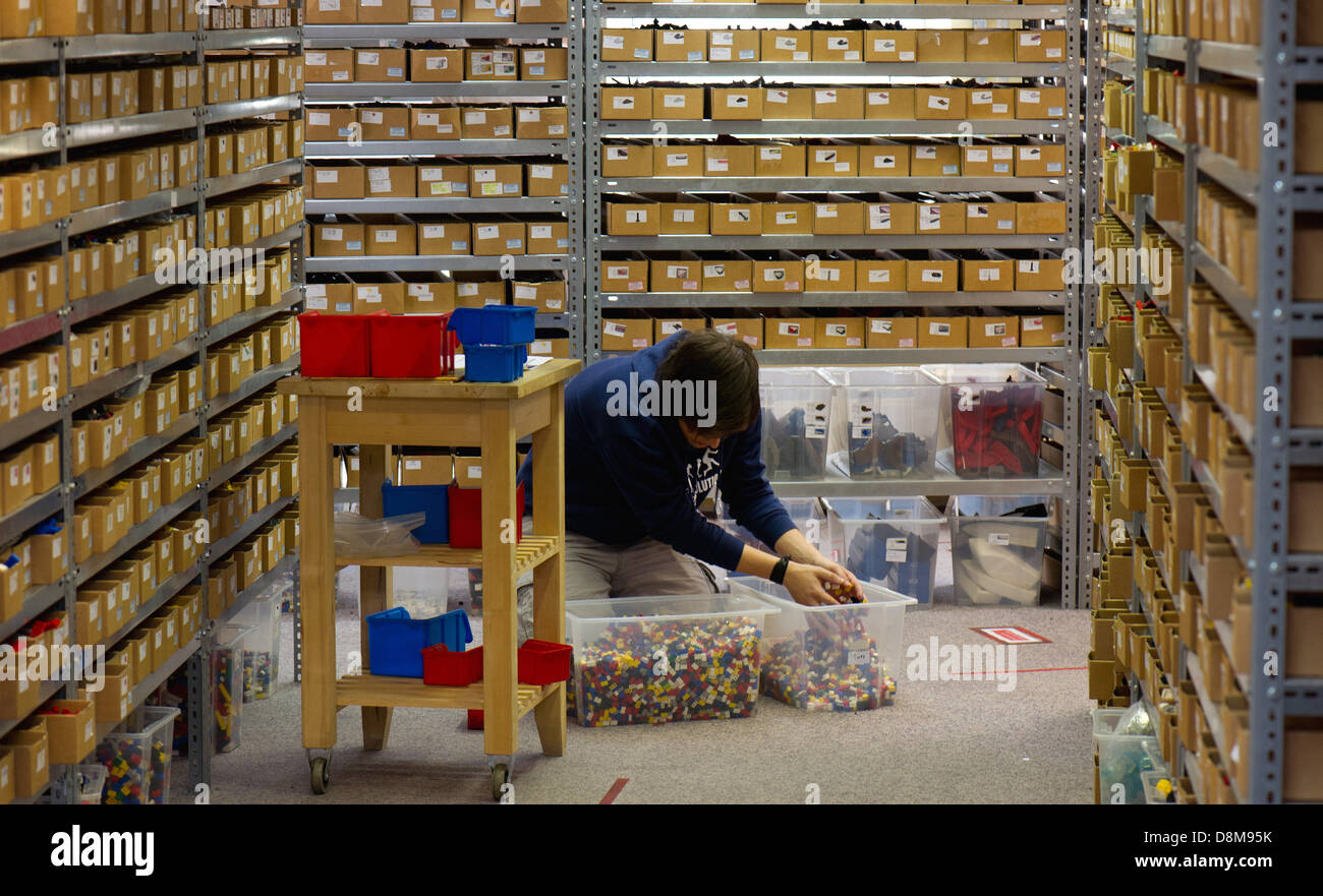 buy second hand lego