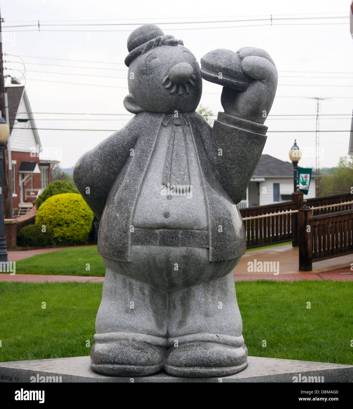 Home of Popeye Wimpy Statue in Chester Illinois Stock Photo Alamy