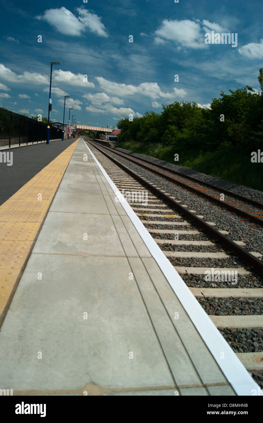 Empty platform at Honeybourne station Stock Photo