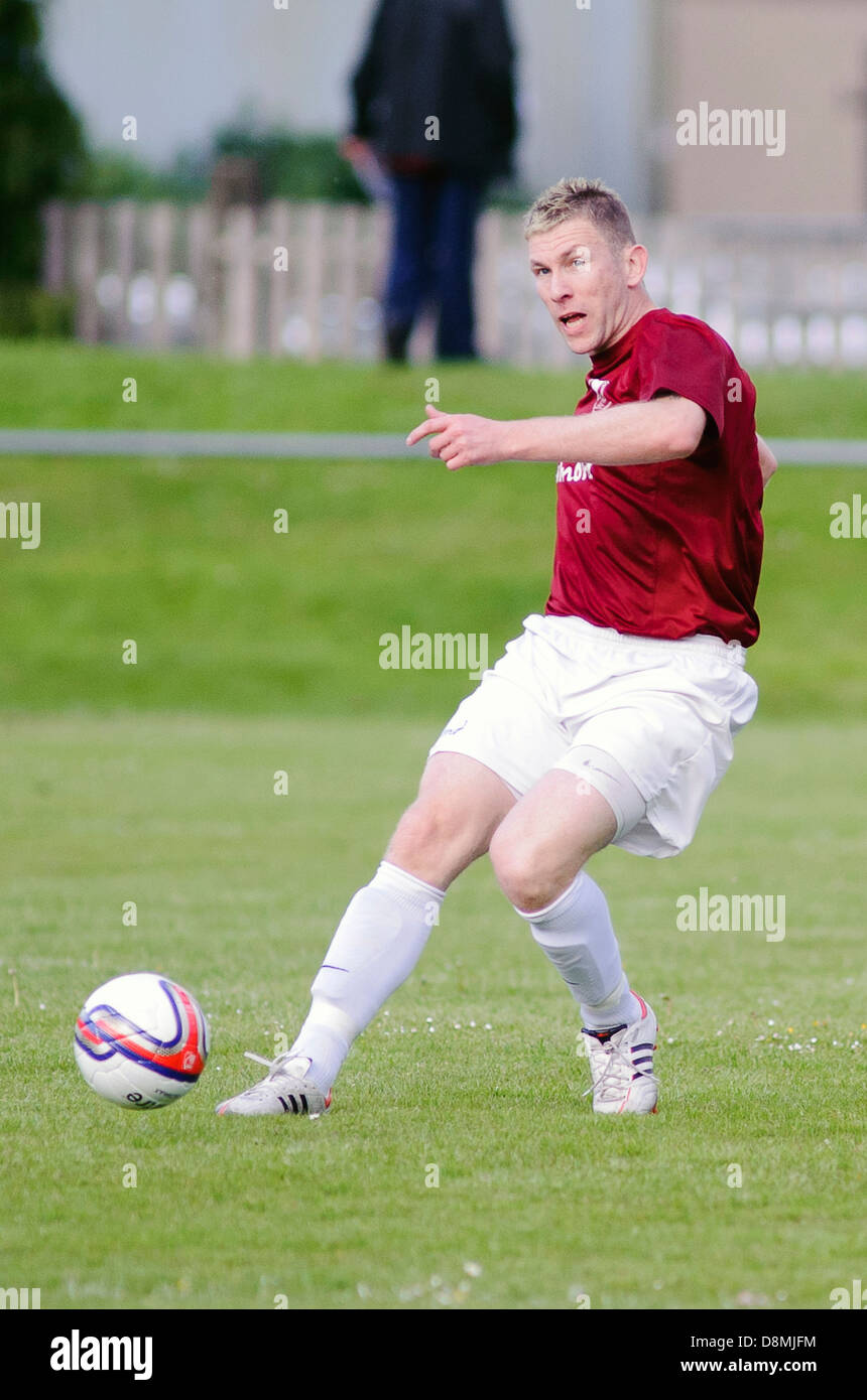 Oakley, Fife, Scotland, UK. Sunday 26th May 2013. Roger Duffin in